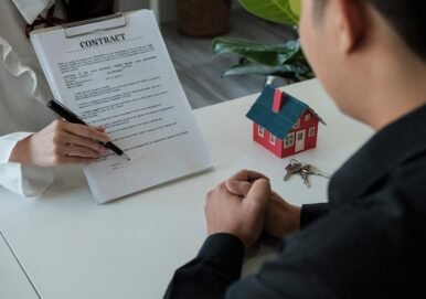 real-estate-brokers-point-contract-paper-advise-customers-sign-their-names-customer-sign_696265-3271